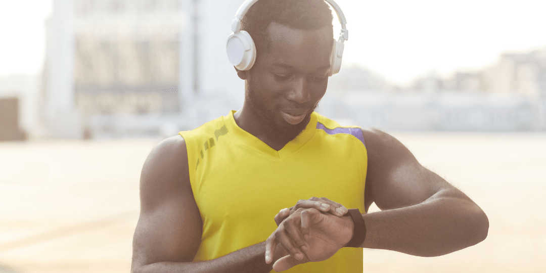 man counting calories