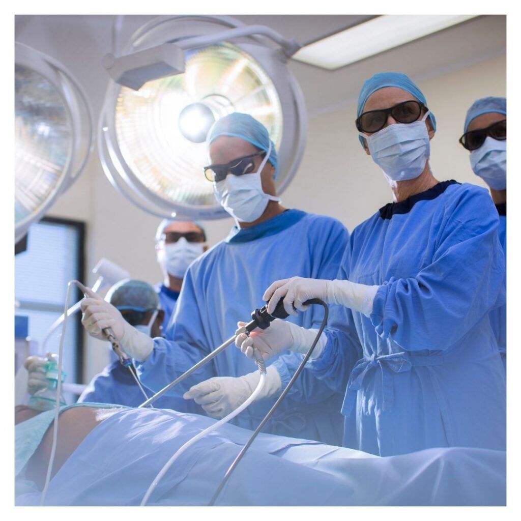 a set of doctors performing Laparoscopic Gastric Bypass Surgery